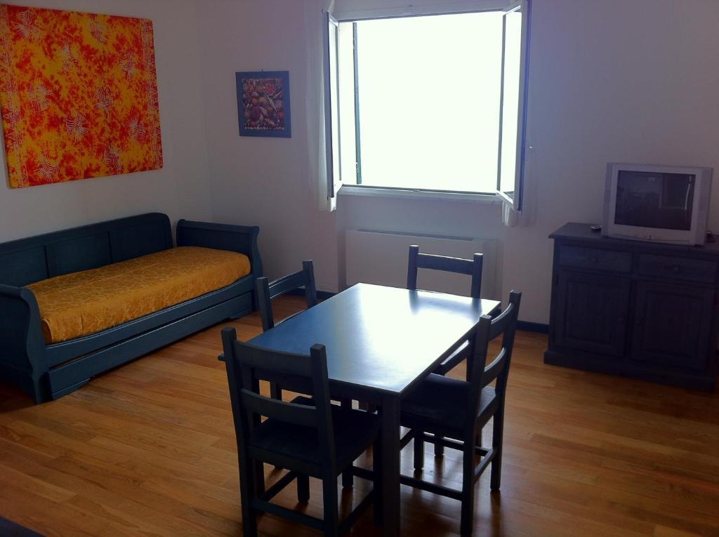 Residence Borgo San Sebastiano Bergeggi Room photo