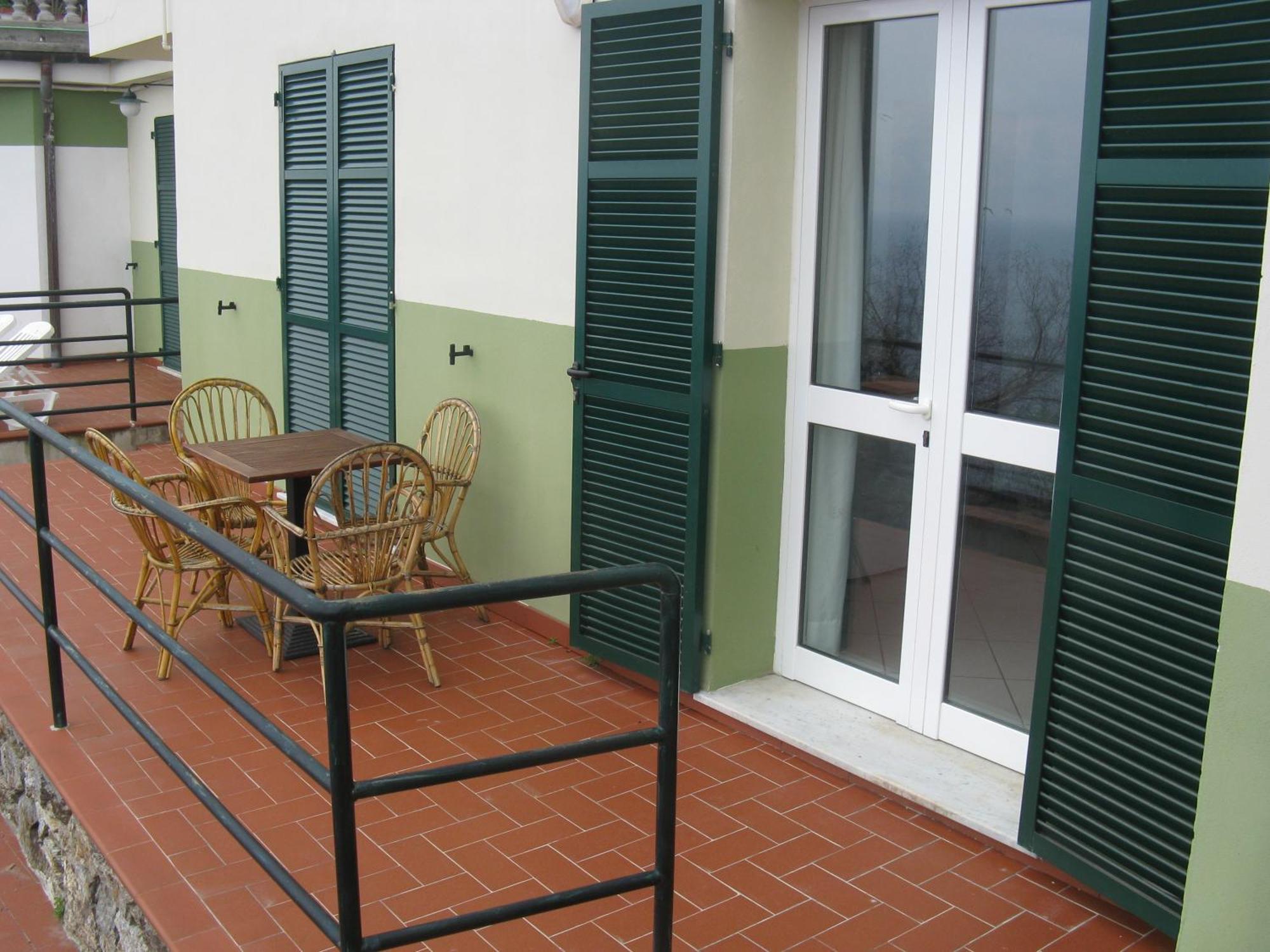 Residence Borgo San Sebastiano Bergeggi Exterior photo
